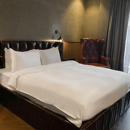 Check Inn Phnom Penh Bkk1 Экстерьер фото