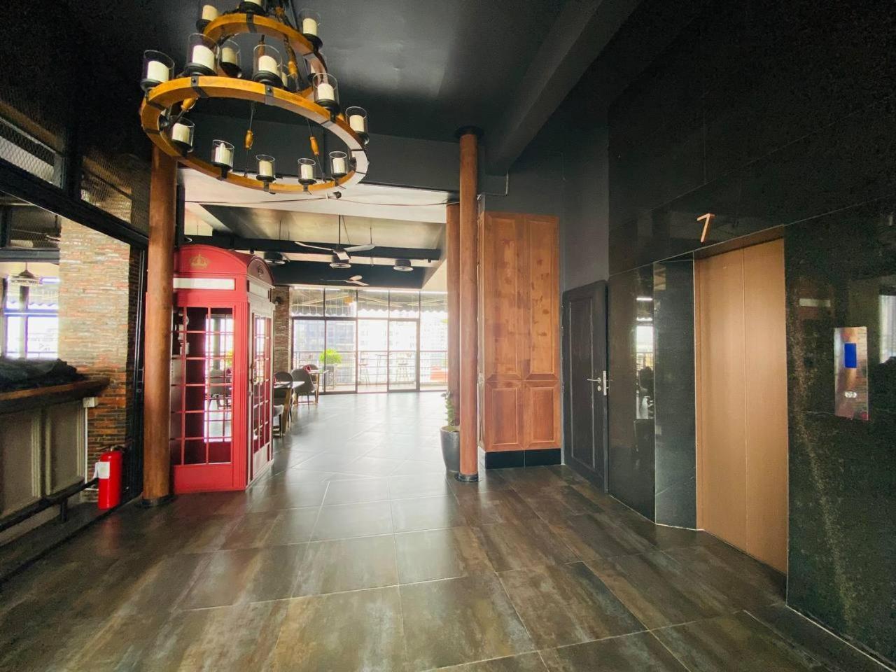Check Inn Phnom Penh Bkk1 Экстерьер фото